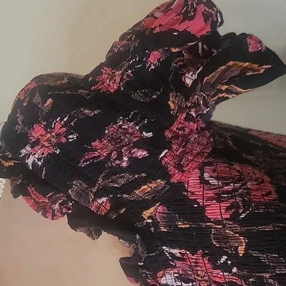 Kimchi Blue (Urban Outfitters) Smocked Floral Midi Dress, Size S, EUC! - Picture 3 of 10